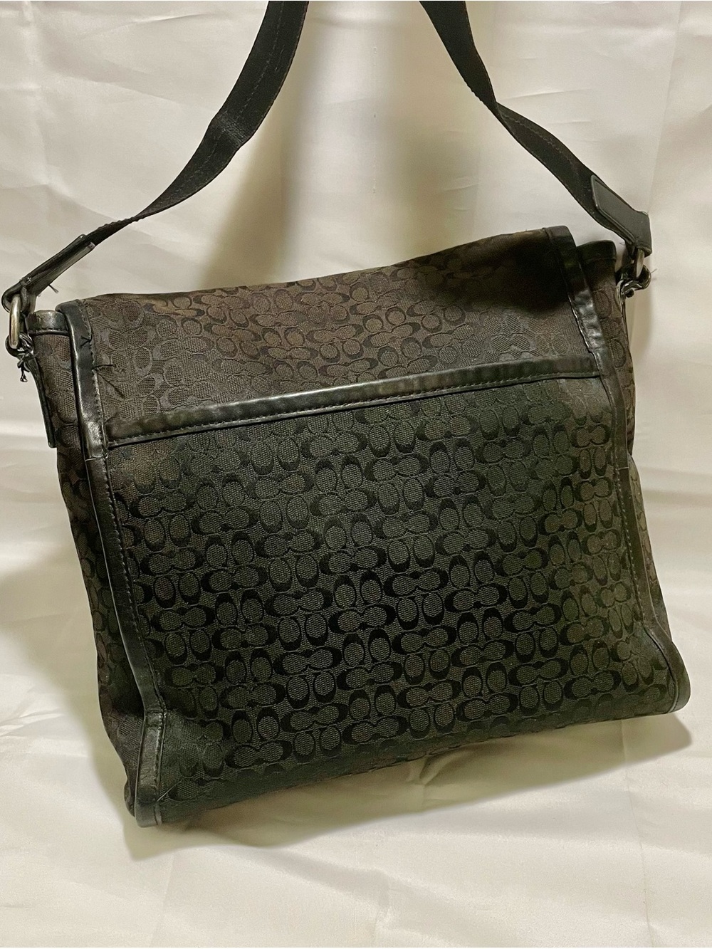 COACH Heritage Signature Jacquard Messenger Bag (Style F70699), EUC 💟 - Picture 5 of 16